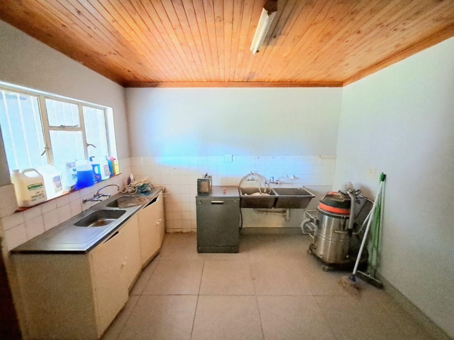 4 Bedroom Property for Sale in Hospitaalpark Free State